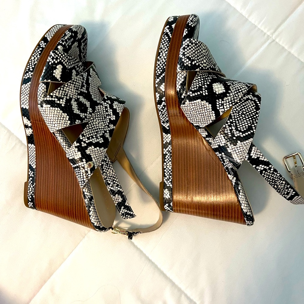 Cole Haan Laci Platform Wedge Sandal. Pumice Snake Print Leather Size 8